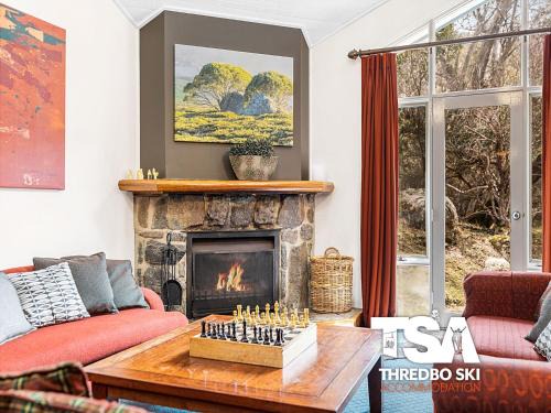Thredbo Ski Chalet | La Piste Truite