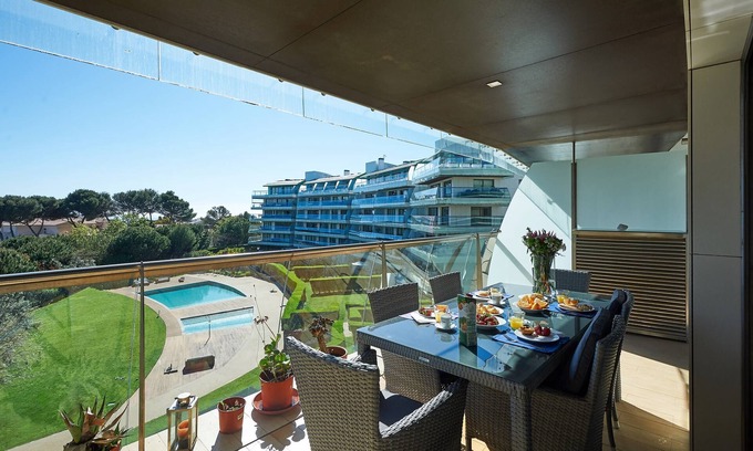 Cascais Apartment | La Scala Sea Views - by Portugal Portfolio