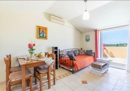 Perivolion Apartment | La Soffitta di Bampina