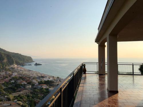 Taureana Apartment | La Terrazza sul Mare