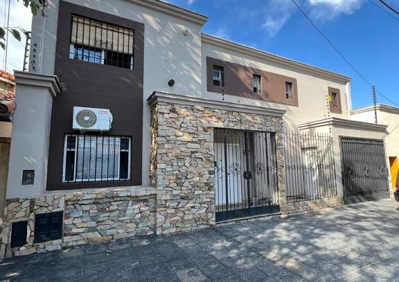 Maipu Apartment | La Tiasta
