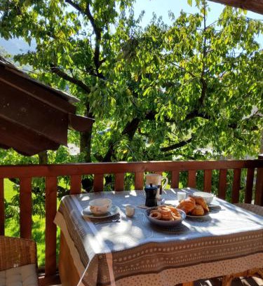 Pont Suaz Apartment | La Vigne de Papagran