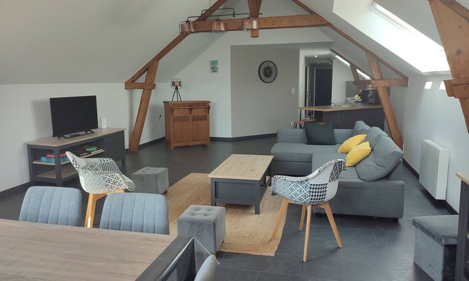 Fecamp Apartment | LA Voilerie Appartement 8 Pers, 10mn de la Mer, Idéal Pour la Convivialité