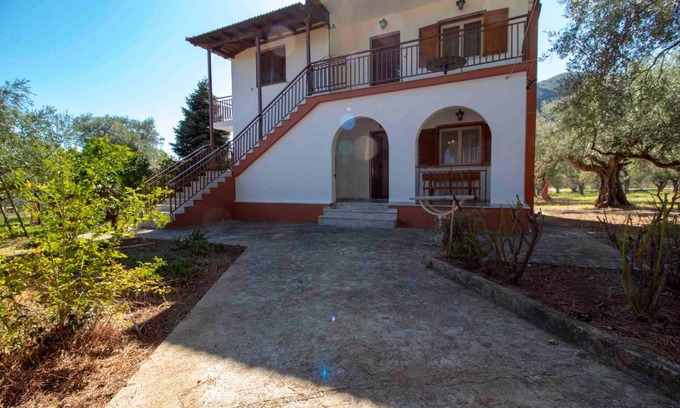 Tripi Apartment | Laconian Collection # Manousi (Second floor) #