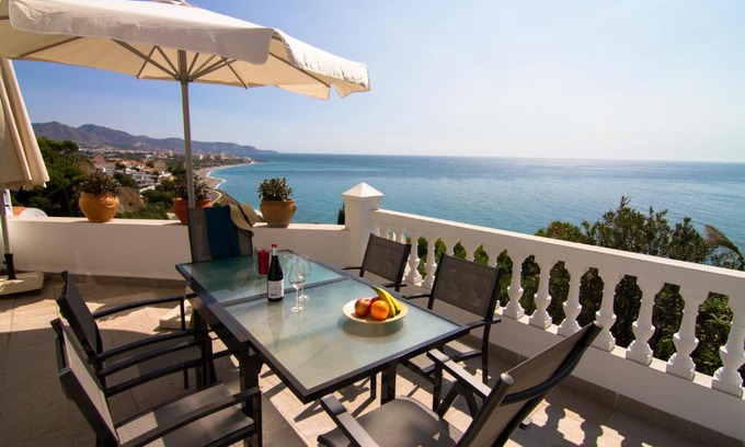 Urbanizacion Ladera del Mar Apartment | Ladera panorama
