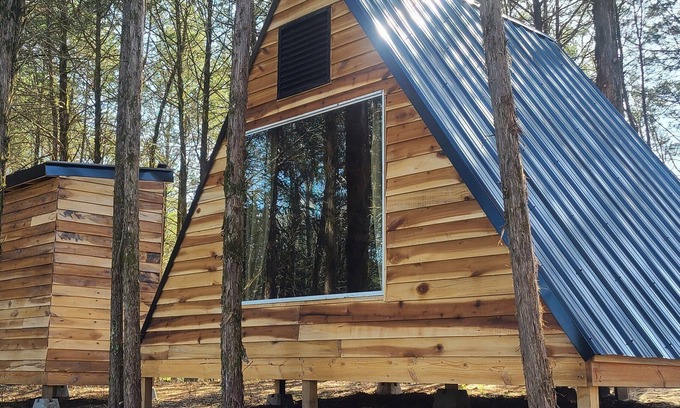 Morristown Cabin | "Lady A"-frame Glamping Cabin @Nolichucky River near Smoky Mtns.