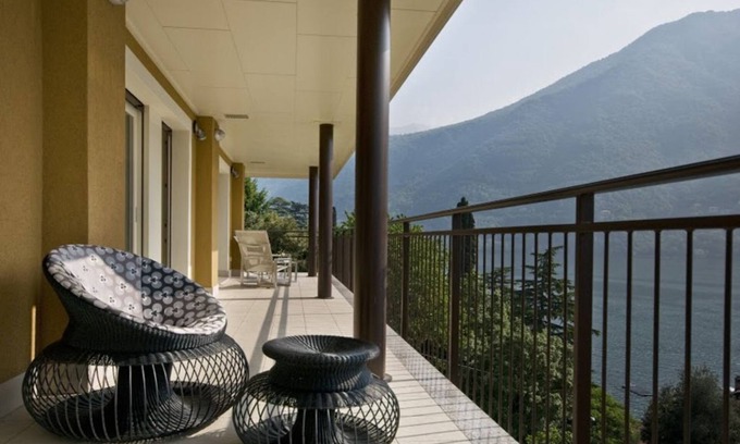 Carate Urio Apartment | Laglio penthouse Summ