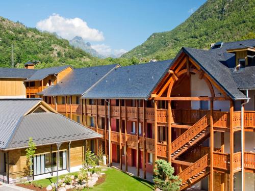 Ax-les-Thermes Apartment | Lagrange Vacances Les Chalets d’Ax