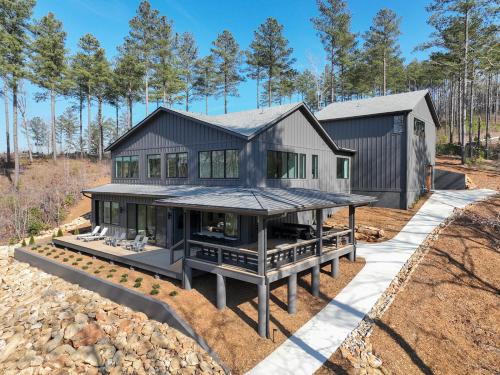 Six Mile House | Lake Keowee House