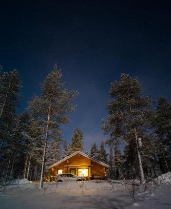 Akaslompolo Apartment | Lake Kesänki Cottage