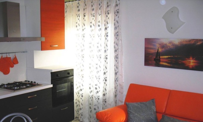 Revo House | Lake view! Delightful apartment complete with all comforts-Integer facility
