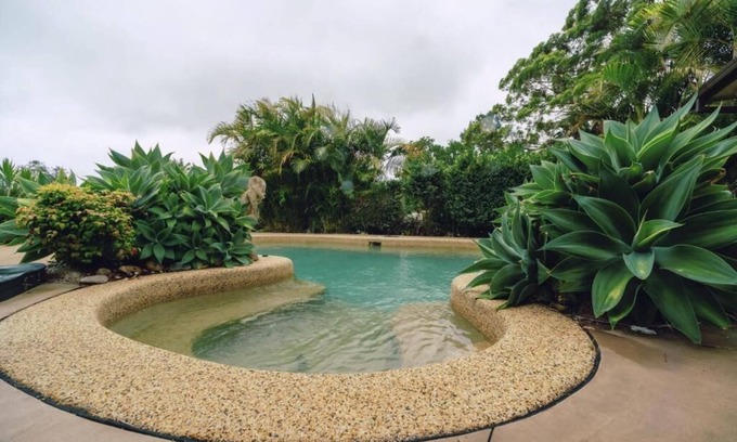 Morisset Park House | Lake View Home in Morisset