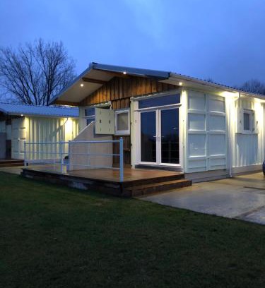 Westhampnett Apartment | Lake View Lodge