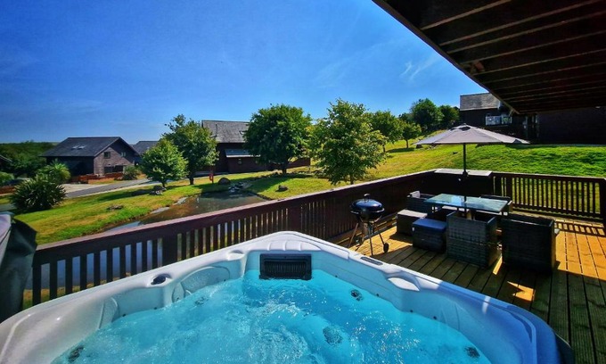Winnard's Perch Ski Chalet | Lake View Lodge