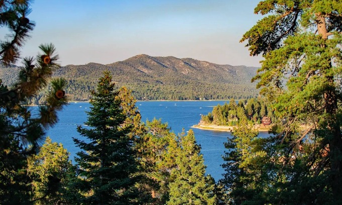 Patton Condo | Lake View Resort · Pool · Hot Tub · Oktoberfest!