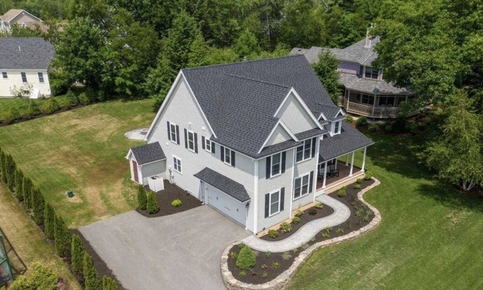 South Down Shores House | Lake Winnipesaukee Vacation Home With Sandy Beaches - Sleeps 15