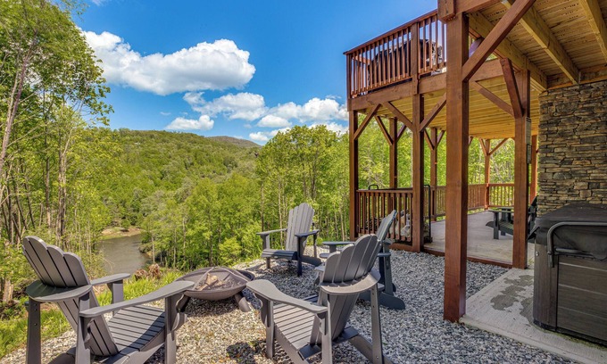 Elk Park Cabin | Lakefront Cabin in Elk Park w/Hot Tub & Mtn Views