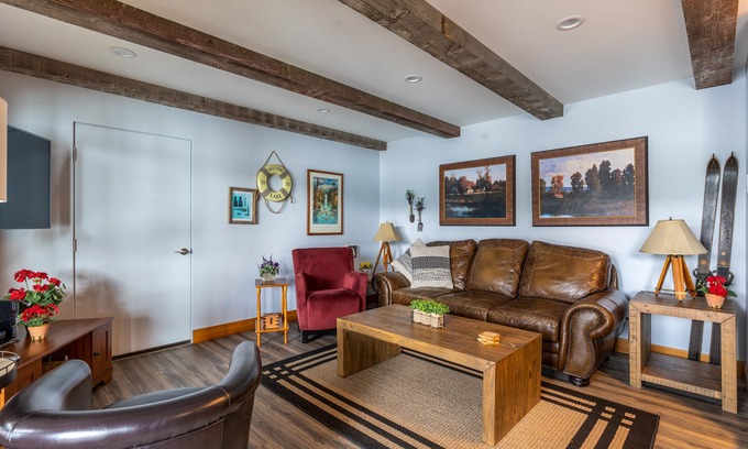 Whitefish Condo | Lakefront Condo with Great Views & Pool/Hot Tub/Sauna - Near Skiing