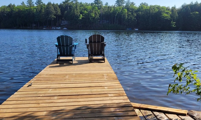 Gravenhurst Cottage | Lakefront Island cottage on Lake Muskoka - Boat Access