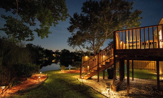 Whitemarsh Island House | Lakefront Retreat near Tybee Beach & Savannah Downtown with high speed WiFi