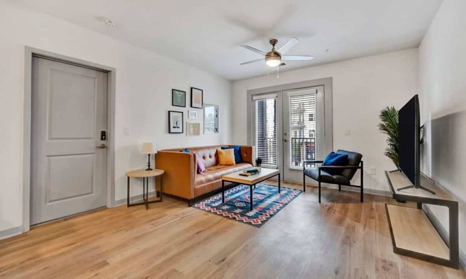 Clemson Apartment | Lakefront Vibes and Pool: 2.5 Miles SC Butterfly Garden