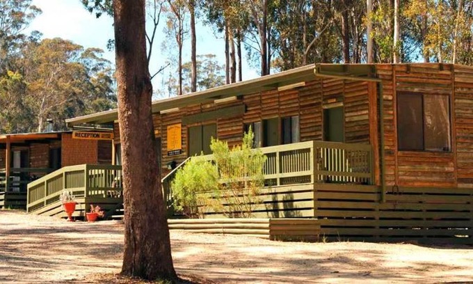 Lakes Entrance House | Lakes Entrance Log Cabins