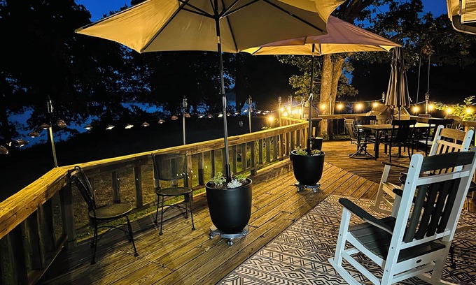 Wagoner House | Lakeside cabin with beautiful lake view, hot tub, and .5 mi from beach & marina