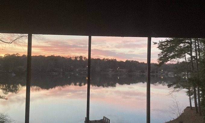 Conyers House | Lakeside Leisure - A Hidden Gem