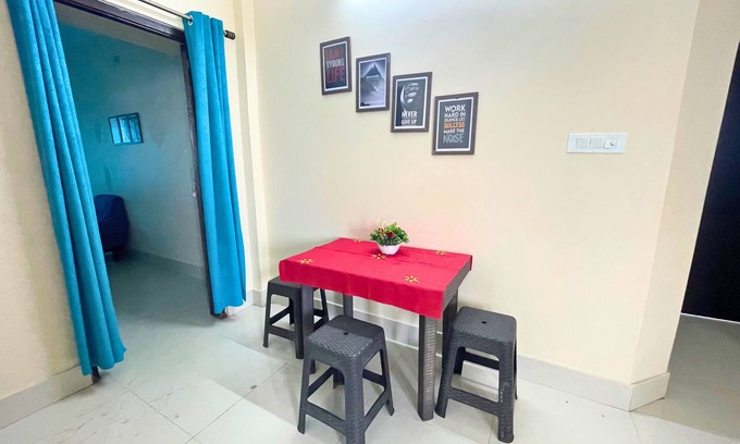 Agartala Apartment | Lakeview Spacious Luxury Suite with AC, Smart TV and free Wifi
