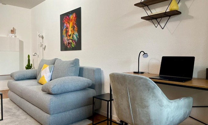 Renningen Apartment | LaMiaCasa Balcony Parking Bosch Airport