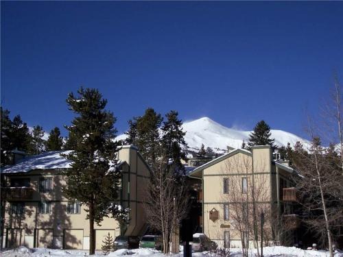 Warrior's Mark Apartment | Lances West 6