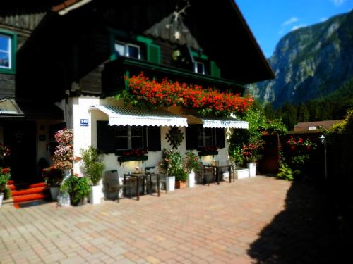Obertraun House | Landhaus Osborne near Hallstatt