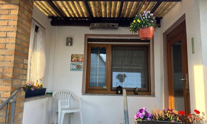 Lossatal Apartment | Landhof Lindner - apartment/apartment, shower, WC, 1 bedroom