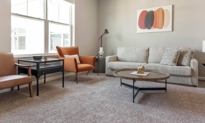 Chesterfield Apartment | Landing | Amazing 1BD, Courtyard, Pool