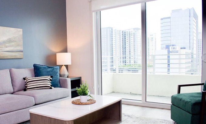 Riverwalk Fort Lauderdale Apartment | Landing at 10X Riverwalk Apartments - 1 Bedroom in South Fort Lauderdale