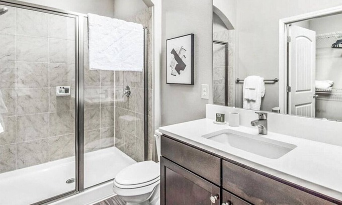 Durham Apartment | Landing at Artisan at Brightleaf - 2 Bedrooms in Downtown Durham