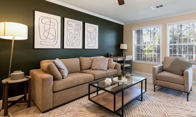 Jamestown Apartment | Landing at Crowne at James Landing Apartments - 2 Bedrooms in Downtown High Point