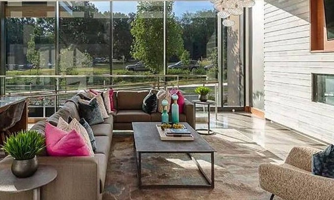 McLean Apartment | Landing at Kingston at McLean Crossing - 2 Bedrooms in Downtown Tysons