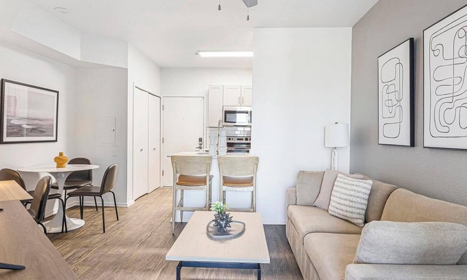 Tempe Apartment | Landing | Beautiful 1BD, Game Room, Pool