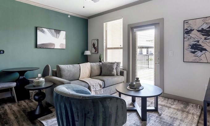 Manor Apartment | Landing | Beautiful 1BD, Pool, Courtyard