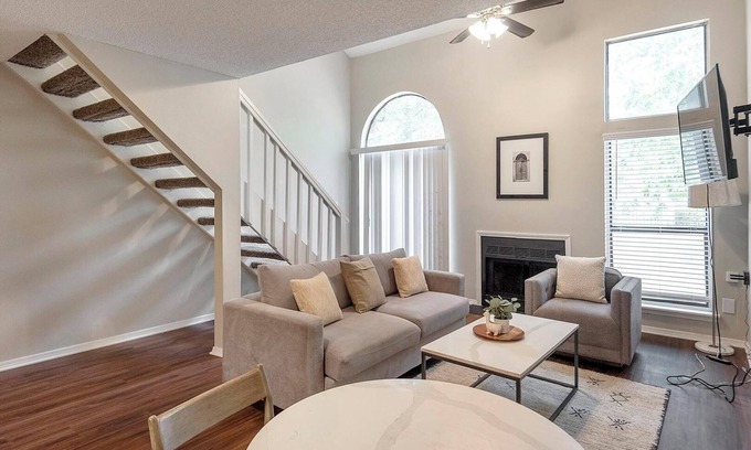 Cordova Apartment | Landing | Chic 2BD, Game Room, Pool
