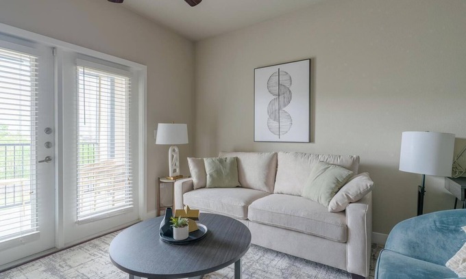 Katy Apartment | Landing | Modern 1BD, Pool, Clubhouse