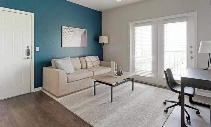 San Antonio Apartment | Landing | Modern 2BD, Clubhouse, Gym