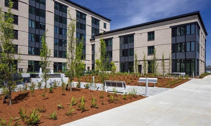 Northwest Portland Apartment | Landing | Spectacular 1BD, Rooftop Lounge, Gym