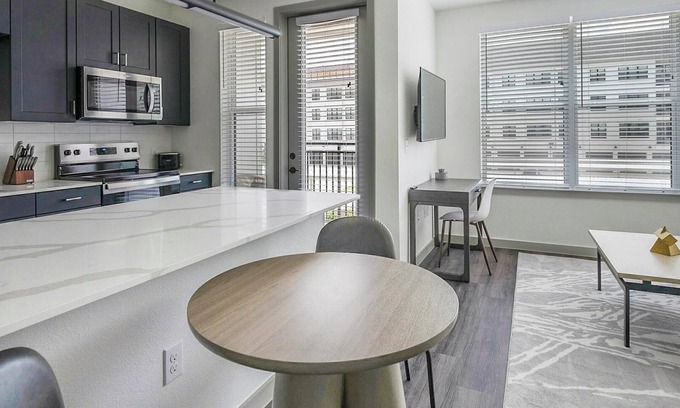 Northside Apartment | Landing | Stylish 1BD, Gym, Clubhouse
