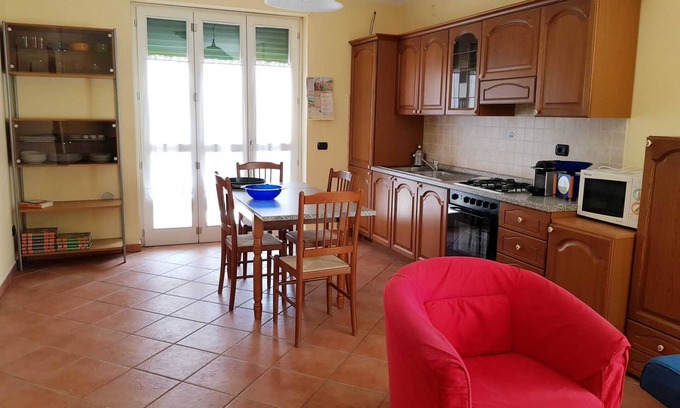 Sommariva Perno Apartment | LANGHE AND ROERO - Angela Apartment