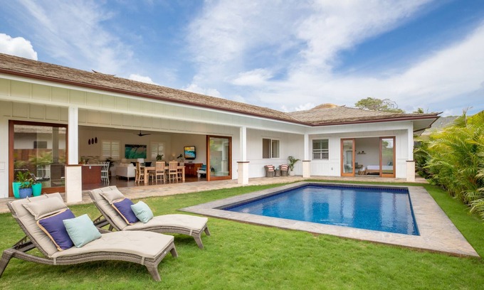 Lanikai House | Lanikai Breeze: Beautiful Private Home w/Pool, Yard & AC - Walk to the Beach