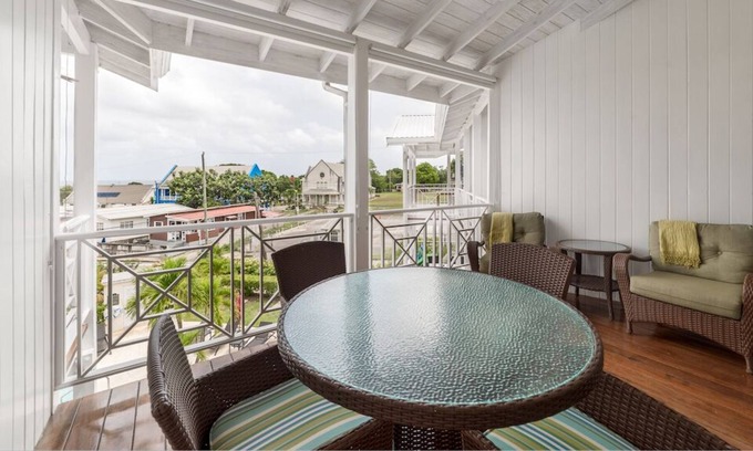 Weston Apartment | Lantana 34