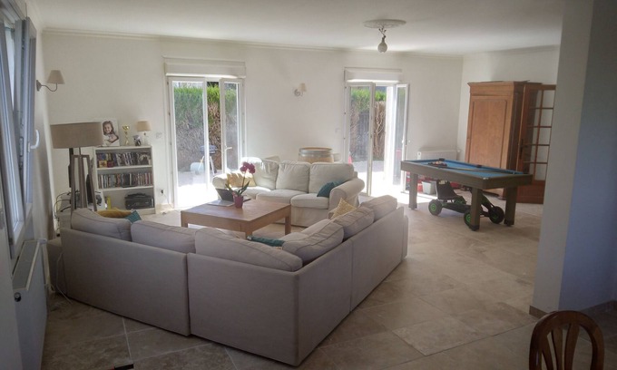 Cahors House | Large 4 double bedroom family home in the heart of Cahors