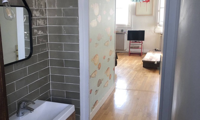 Pigalle Apartment | Large 5-room apartment of 82 m2 near Moulin Rouge